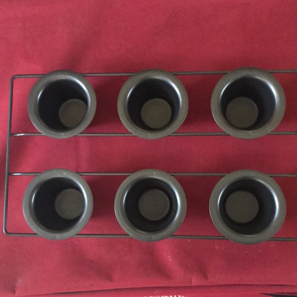 Non-stick popover pan